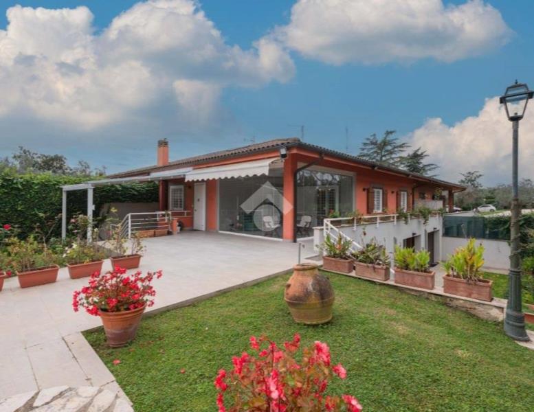 casa indipendente in vendita a Roma in zona La Storta