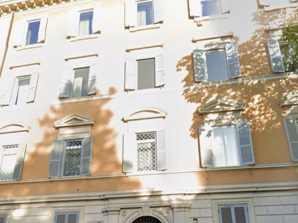 appartamento in vendita a Roma in zona Campo Marzio
