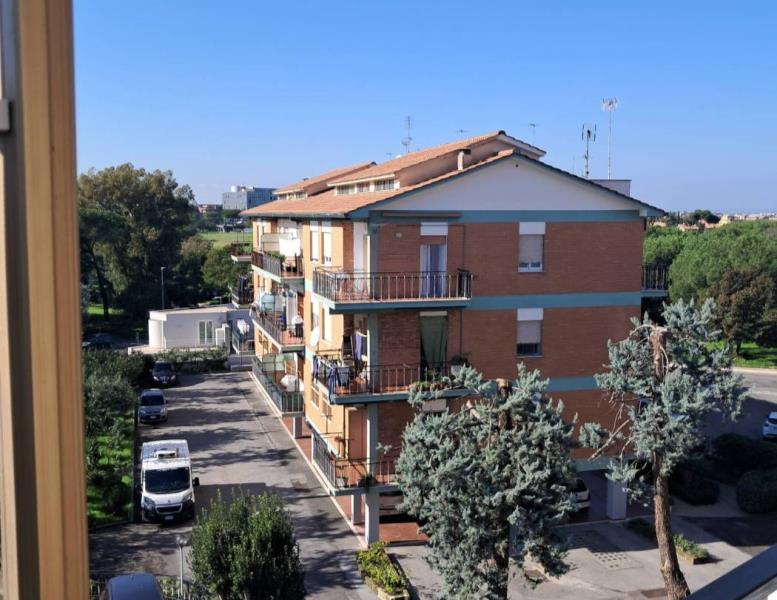 appartamento in vendita a Roma in zona Torre Maura
