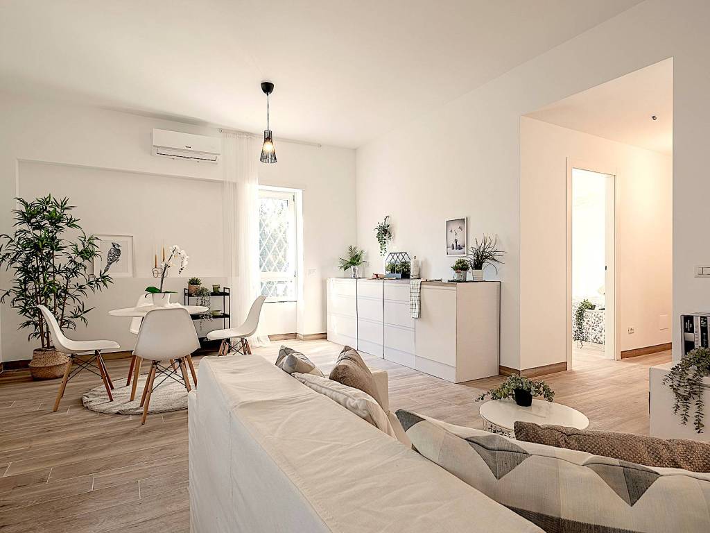 appartamento in vendita a Roma