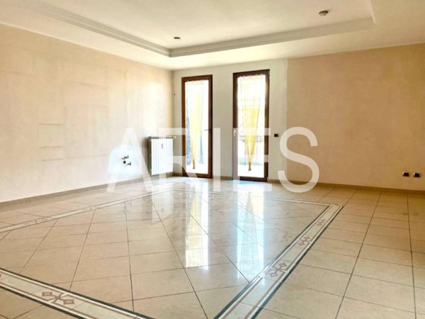 appartamento in vendita a Roma in zona Ostia