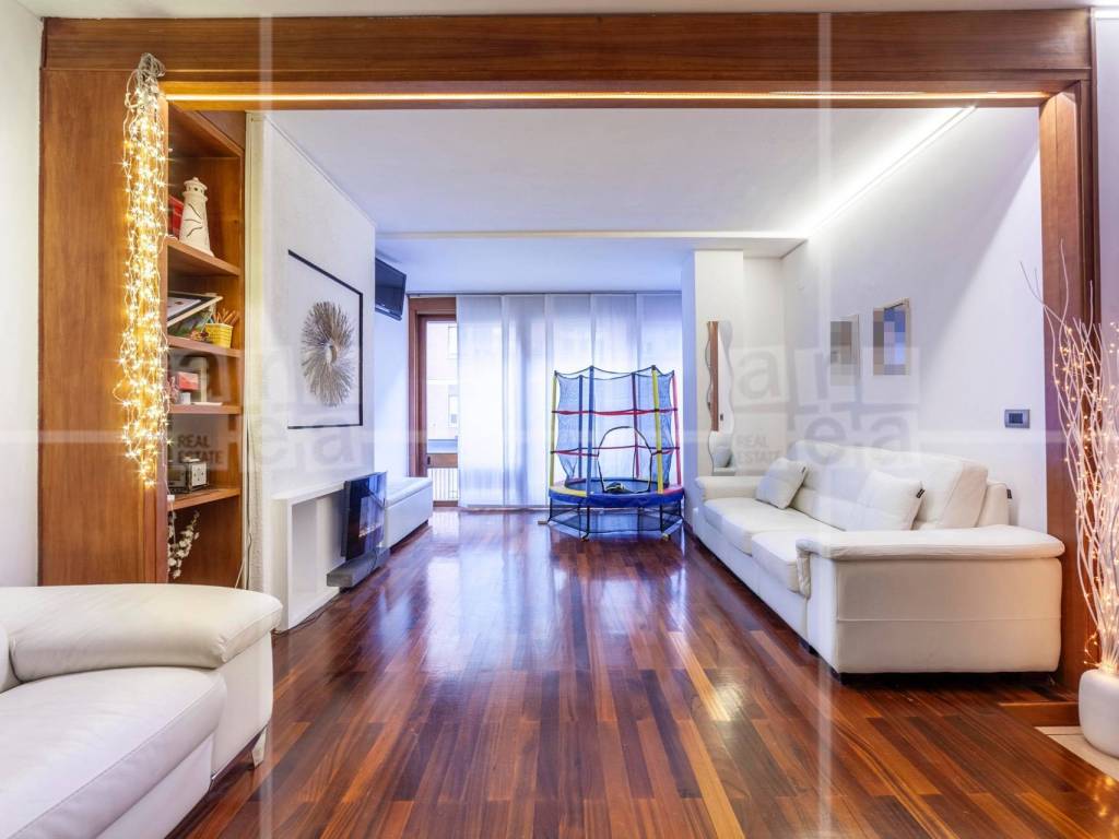 appartamento in vendita a Roma in zona Gianicolense
