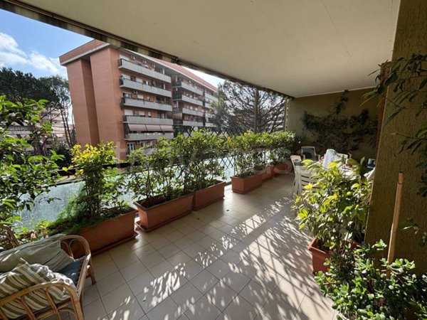 appartamento in vendita a Roma in zona Labaro