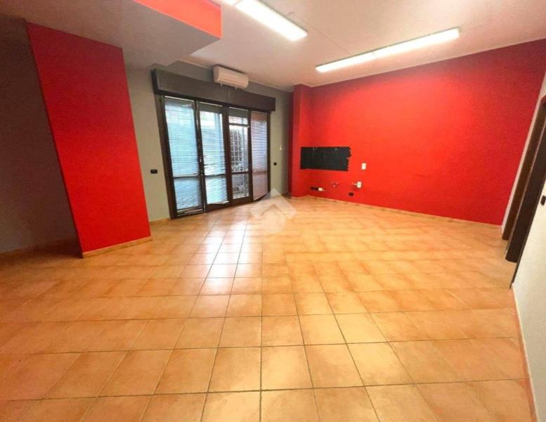 ufficio in vendita a Roma in zona Tor Vergata/Torrenova