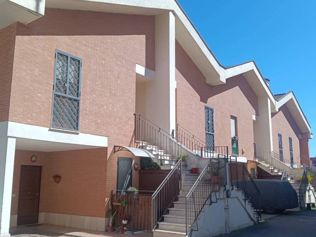 appartamento in vendita a Roma in zona Grottarossa