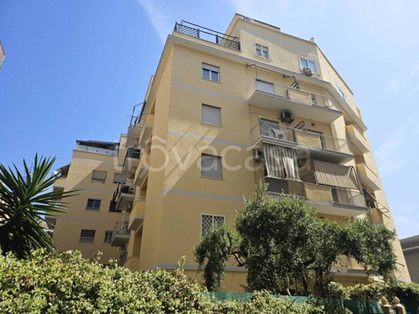 appartamento in vendita a Roma in zona Ostia