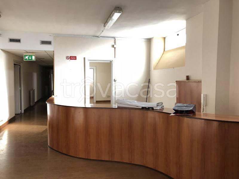 ufficio in vendita a Roma in zona Ostiense