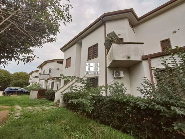 appartamento in vendita a Roma in zona Ostia