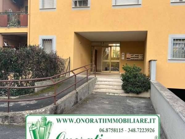 appartamento in vendita a Roma in zona Settecamini