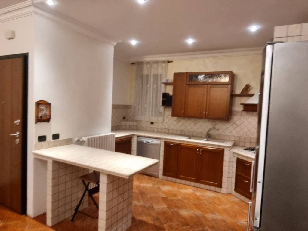 appartamento in vendita a Roma in zona Acilia