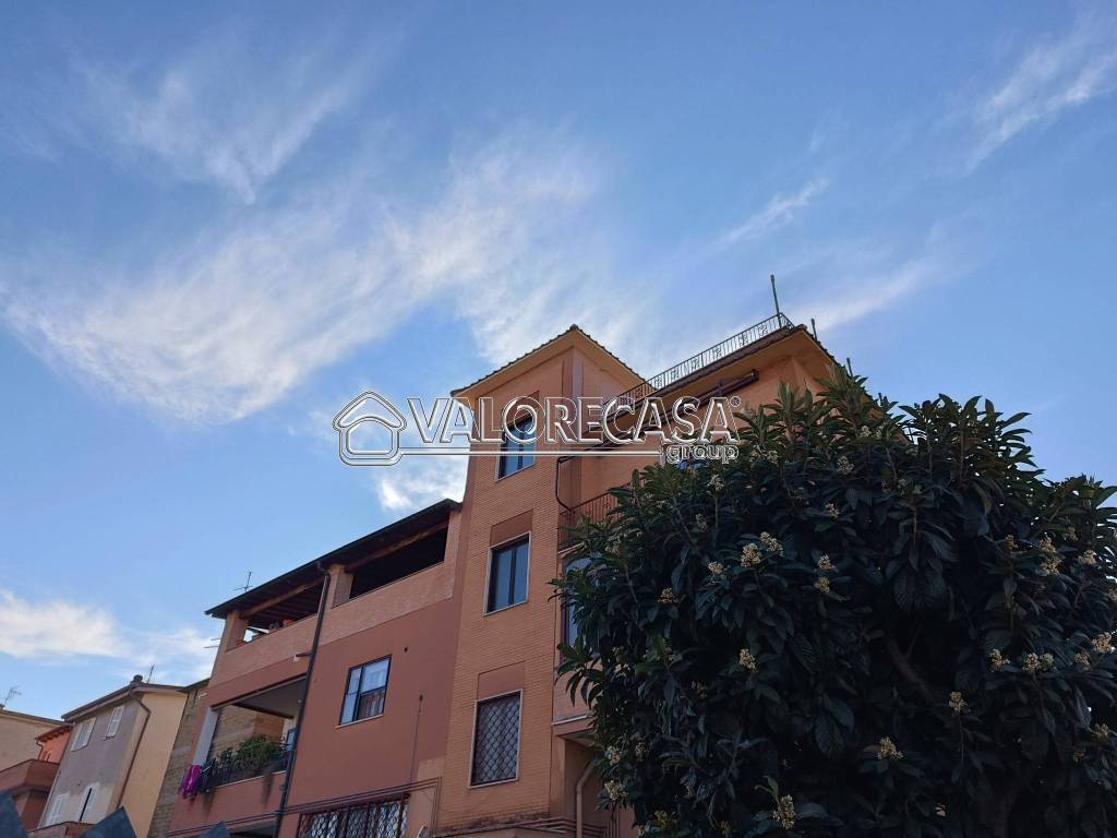 appartamento in vendita a Roma in zona Borghesiana