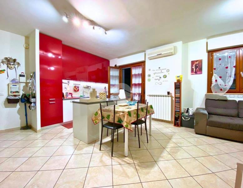appartamento in vendita a Roma in zona Portuense