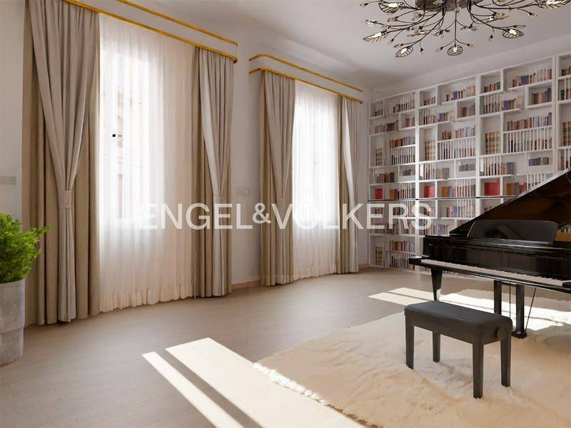 appartamento in vendita a Roma in zona Trevi-Colonna
