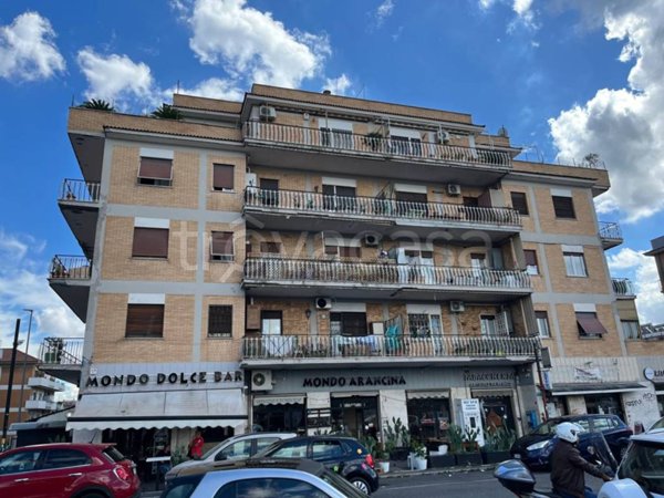 appartamento in vendita a Roma in zona Primavalle