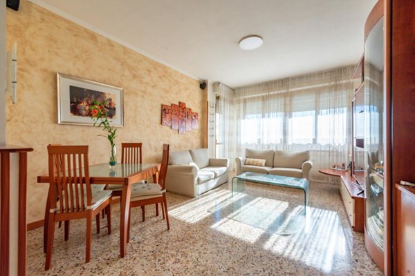 appartamento in vendita a Roma in zona Spinaceto