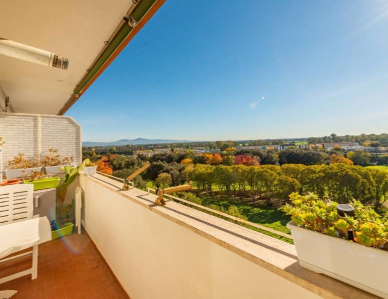 appartamento in vendita a Roma in zona Spinaceto