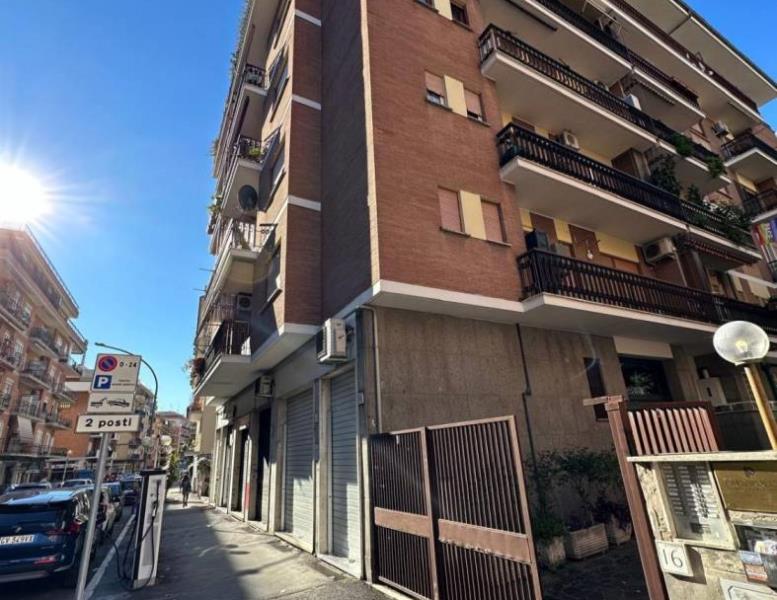 appartamento in vendita a Roma in zona Monte Sacro/Talenti