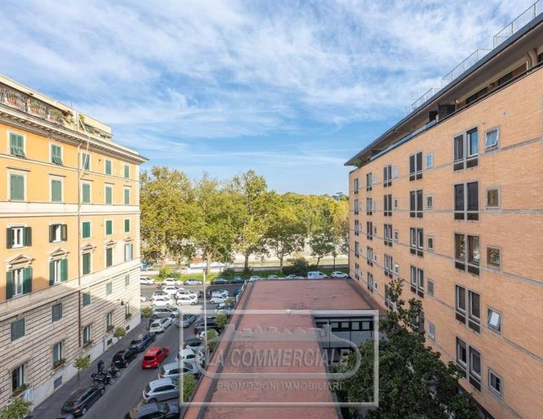 appartamento in vendita a Roma in zona Rione Prati