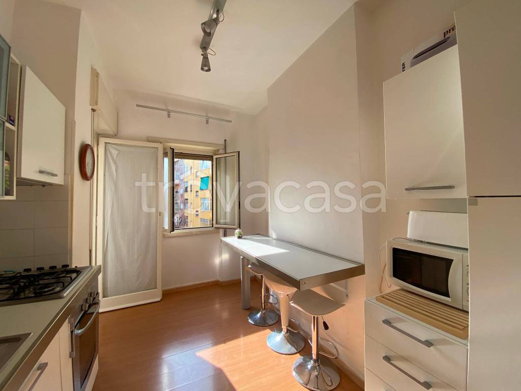 appartamento in vendita a Roma in zona Gianicolense