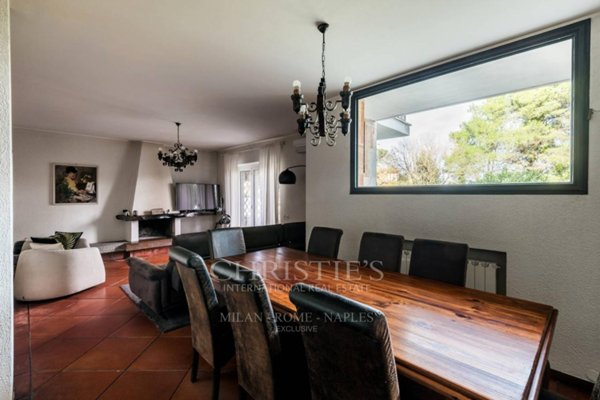 casa indipendente in vendita a Roma in zona Sette Bagni