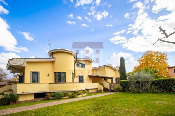 casa indipendente in vendita a Roma in zona Monte Sacro/Talenti
