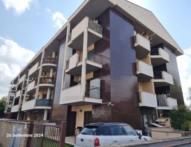 appartamento in vendita a Roma in zona Acilia