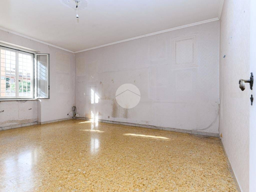 appartamento in vendita a Roma in zona Portuense