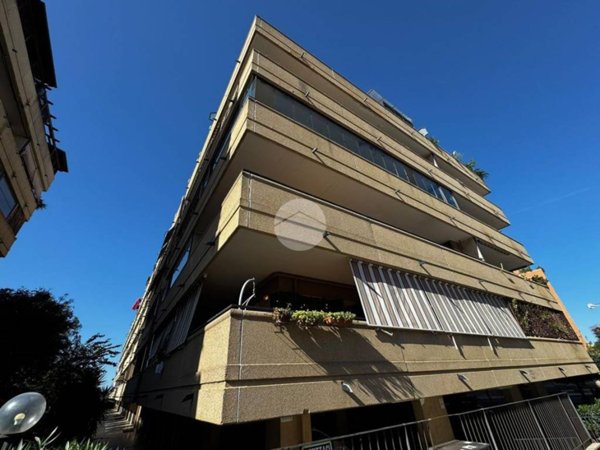 appartamento in vendita a Roma in zona Ponte di Nona