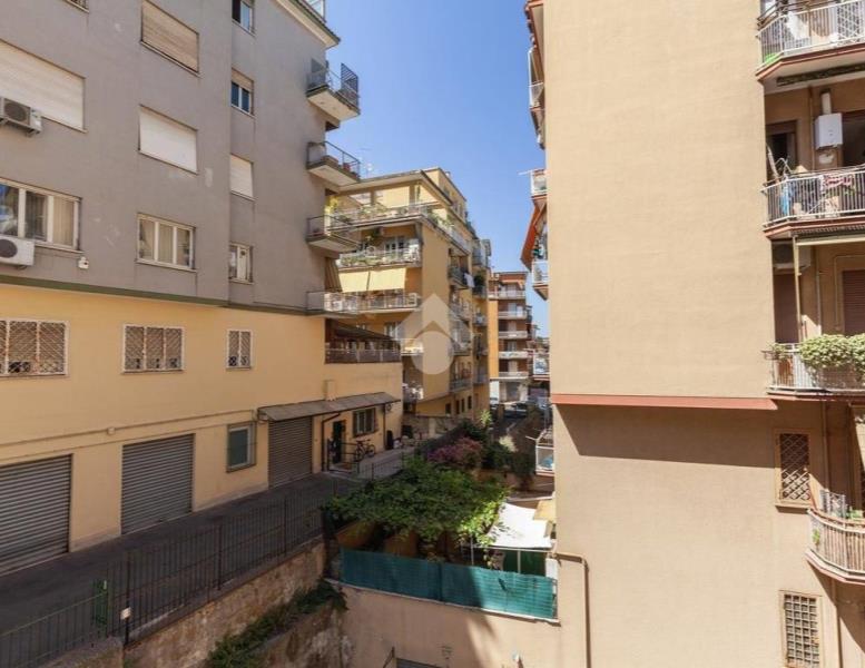 appartamento in vendita a Roma in zona Gianicolense
