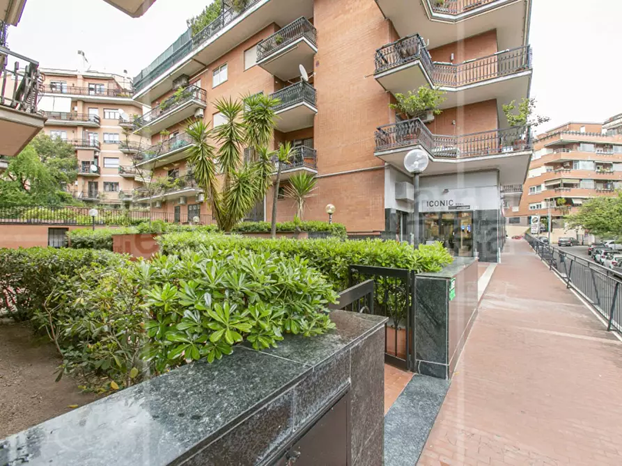 appartamento in vendita a Roma in zona Tor di Quinto