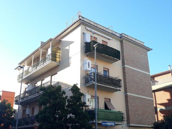 appartamento in vendita a Roma in zona Tor Vergata/Torrenova