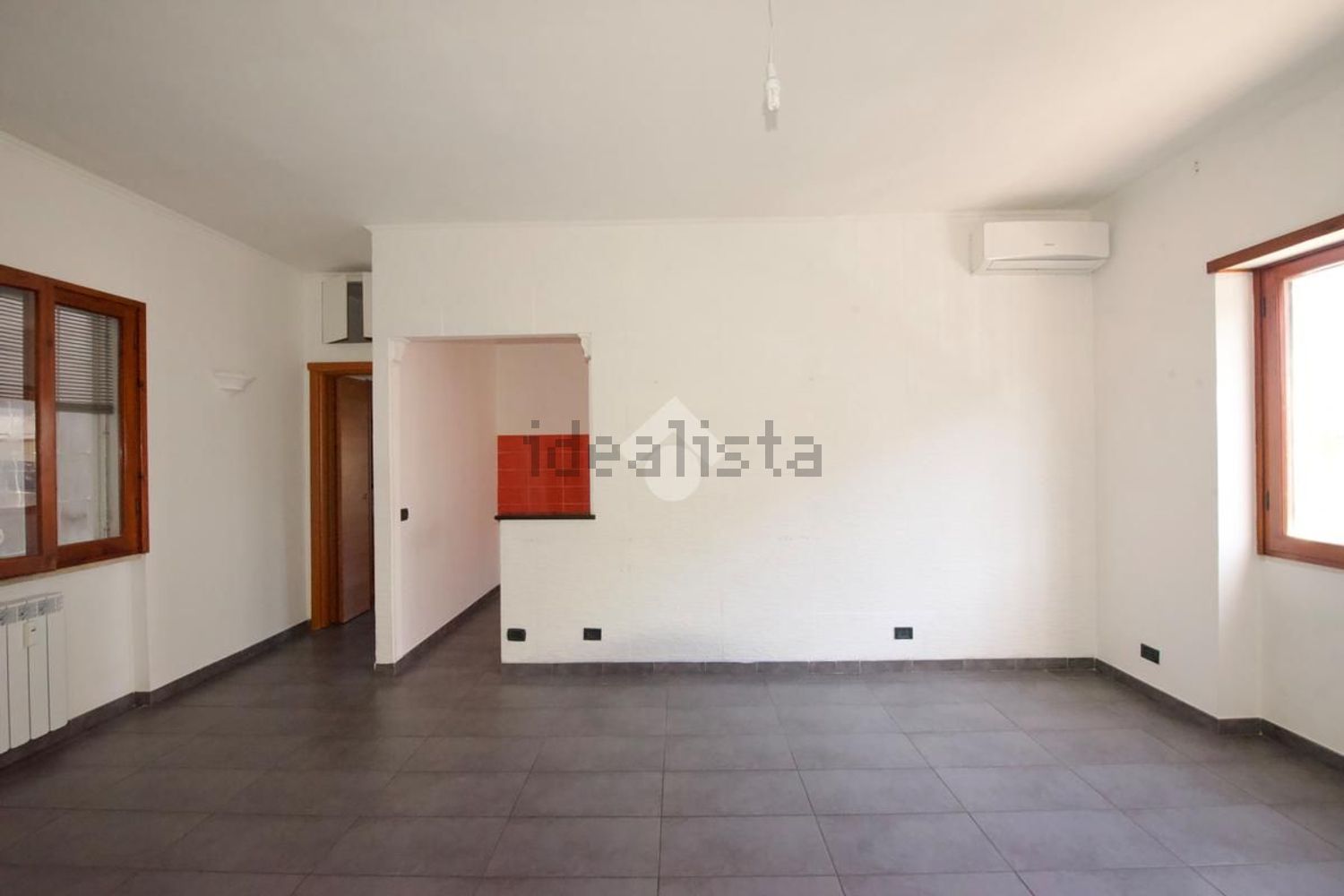 appartamento in vendita a Roma in zona Ostia