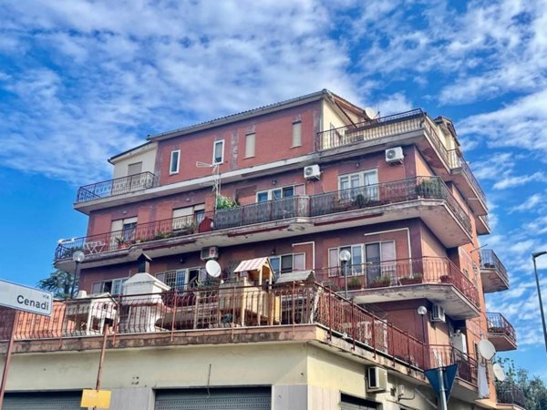 appartamento in vendita a Roma in zona Casal Morena