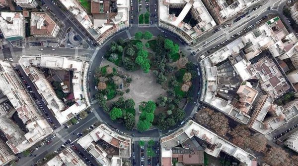 appartamento in vendita a Roma in zona Appio Latino