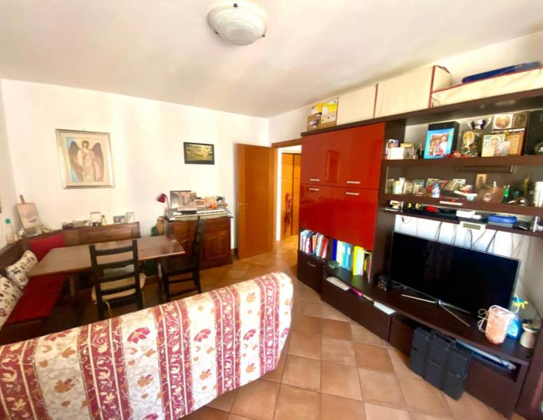 appartamento in vendita a Roma in zona Tuscolano