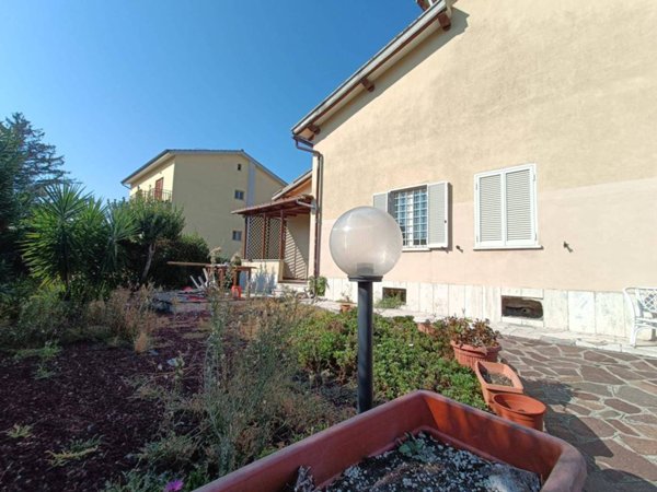 casa indipendente in vendita a Roma in zona Olgiata