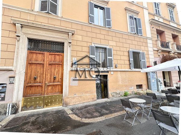 ufficio in vendita a Roma in zona Salario