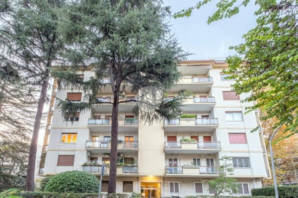 appartamento in vendita a Roma in zona EUR