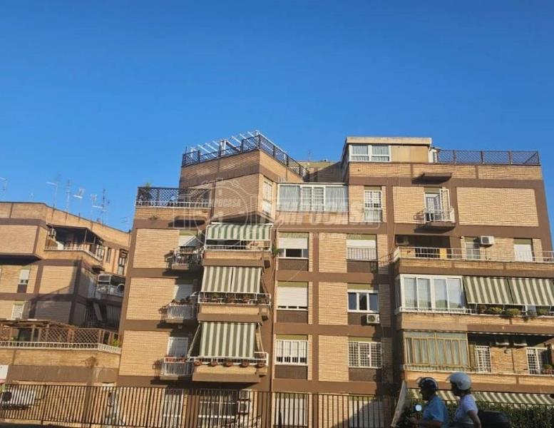 appartamento in vendita a Roma in zona Torrevecchia