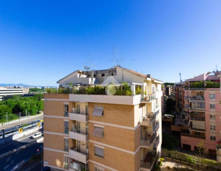 appartamento in vendita a Roma in zona Nomentano