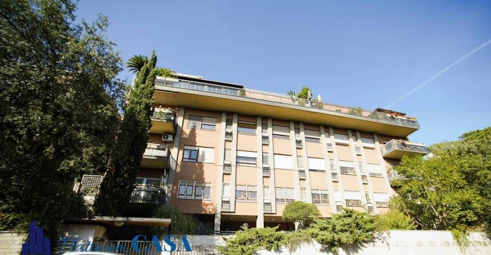 appartamento in vendita a Roma