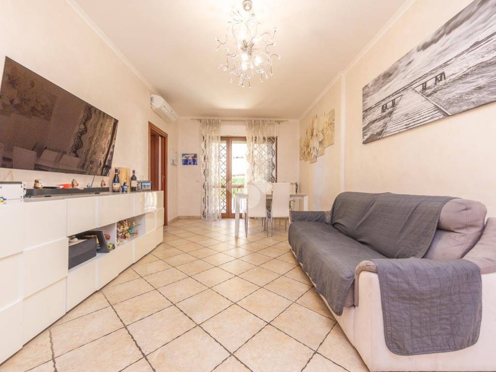 appartamento in vendita a Roma in zona Borghesiana