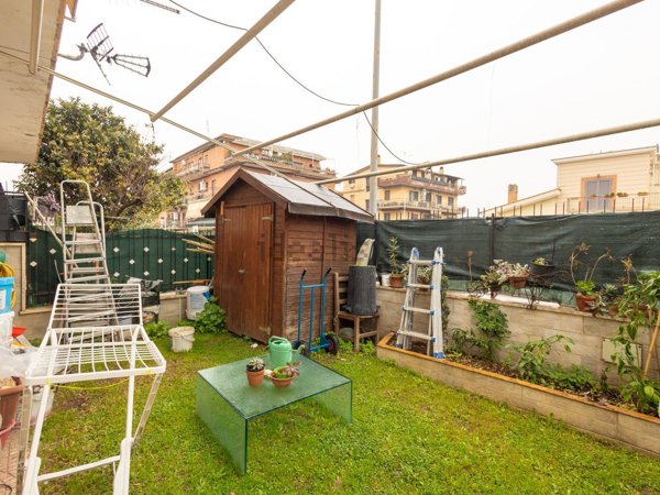 appartamento in vendita a Roma in zona Tor Bella Monaca