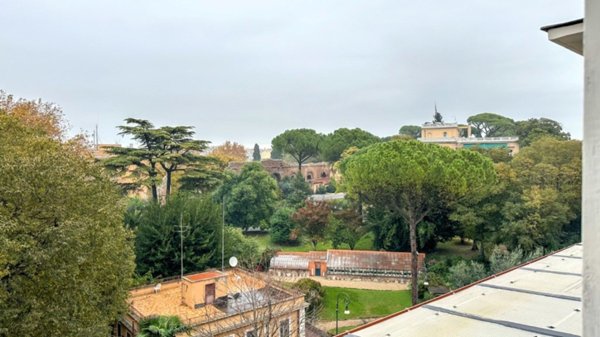 appartamento in vendita a Roma in zona Esquilino