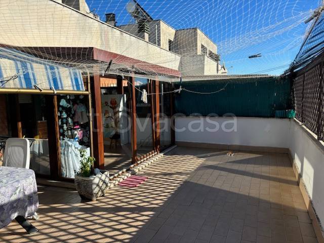 appartamento in vendita a Roma in zona Casal Monastero