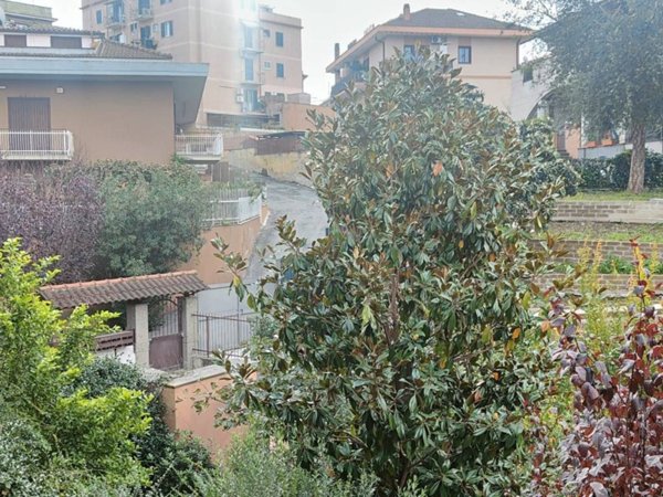 casa indipendente in vendita a Roma in zona Torrevecchia