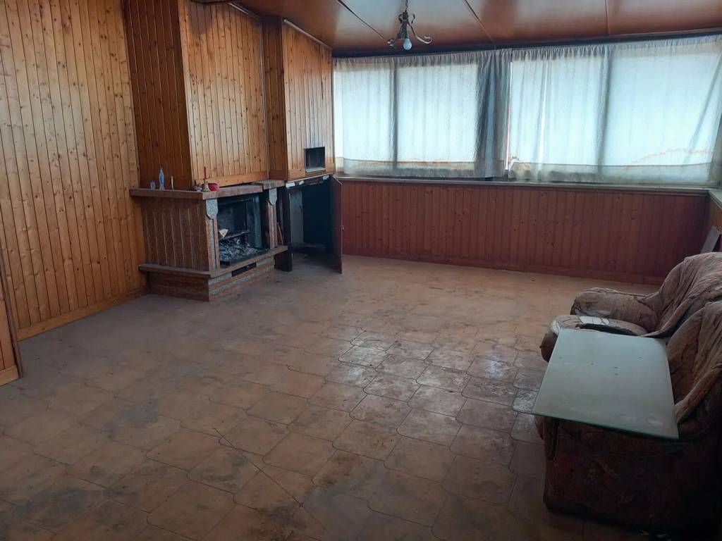 appartamento in vendita a Roma in zona Selva Candida