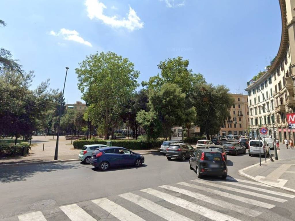 negozio in vendita a Roma