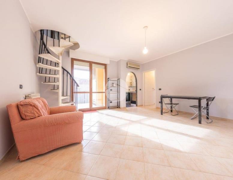 appartamento in vendita a Roma in zona Castelverde