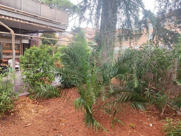 appartamento in vendita a Roma in zona Gianicolense